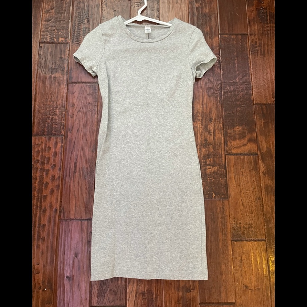 tight gray dress